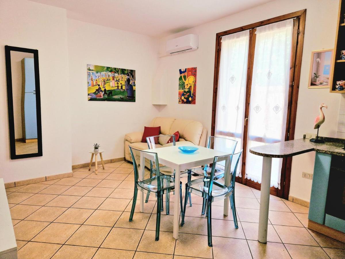 Dimora Rena Dorada - Apartment In Pula, Sardinia, Italy Екстер'єр фото