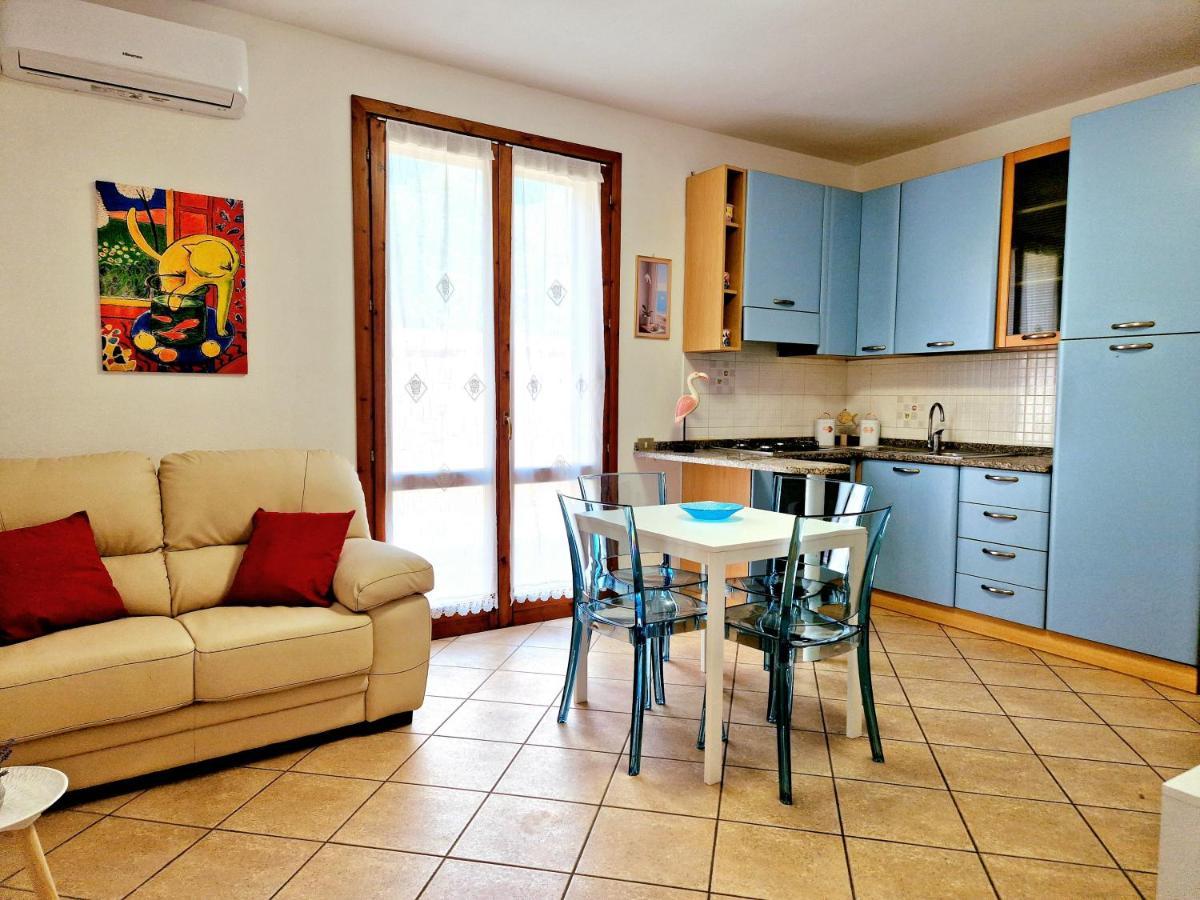 Dimora Rena Dorada - Apartment In Pula, Sardinia, Italy Екстер'єр фото