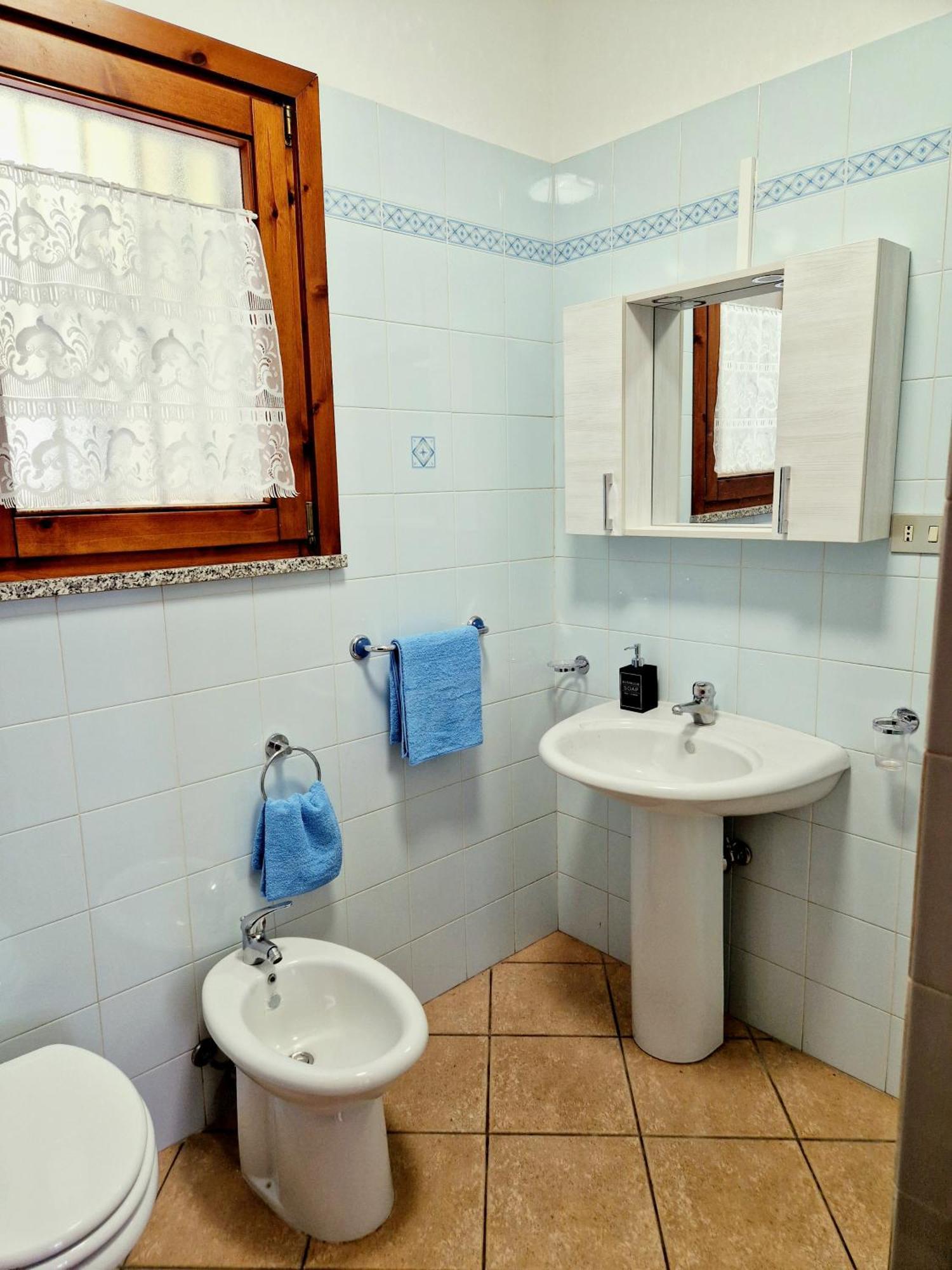 Dimora Rena Dorada - Apartment In Pula, Sardinia, Italy Екстер'єр фото